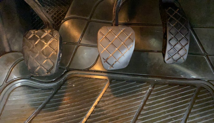 2018 Volkswagen Polo HIGHLINE PLUS 1.0 16 ALLOY, Petrol, Manual, 89,664 km, Pedals