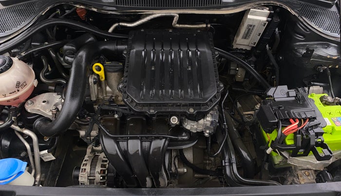 2018 Volkswagen Polo HIGHLINE PLUS 1.0 16 ALLOY, Petrol, Manual, 89,664 km, Engine View