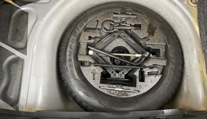 2018 Volkswagen Polo HIGHLINE PLUS 1.0 16 ALLOY, Petrol, Manual, 89,664 km, Spare Tyre