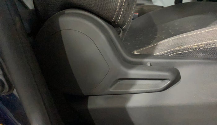 2021 Tata Tiago XT (O) PETROL, Petrol, Manual, 44,599 km, Driver Side Adjustment Panel