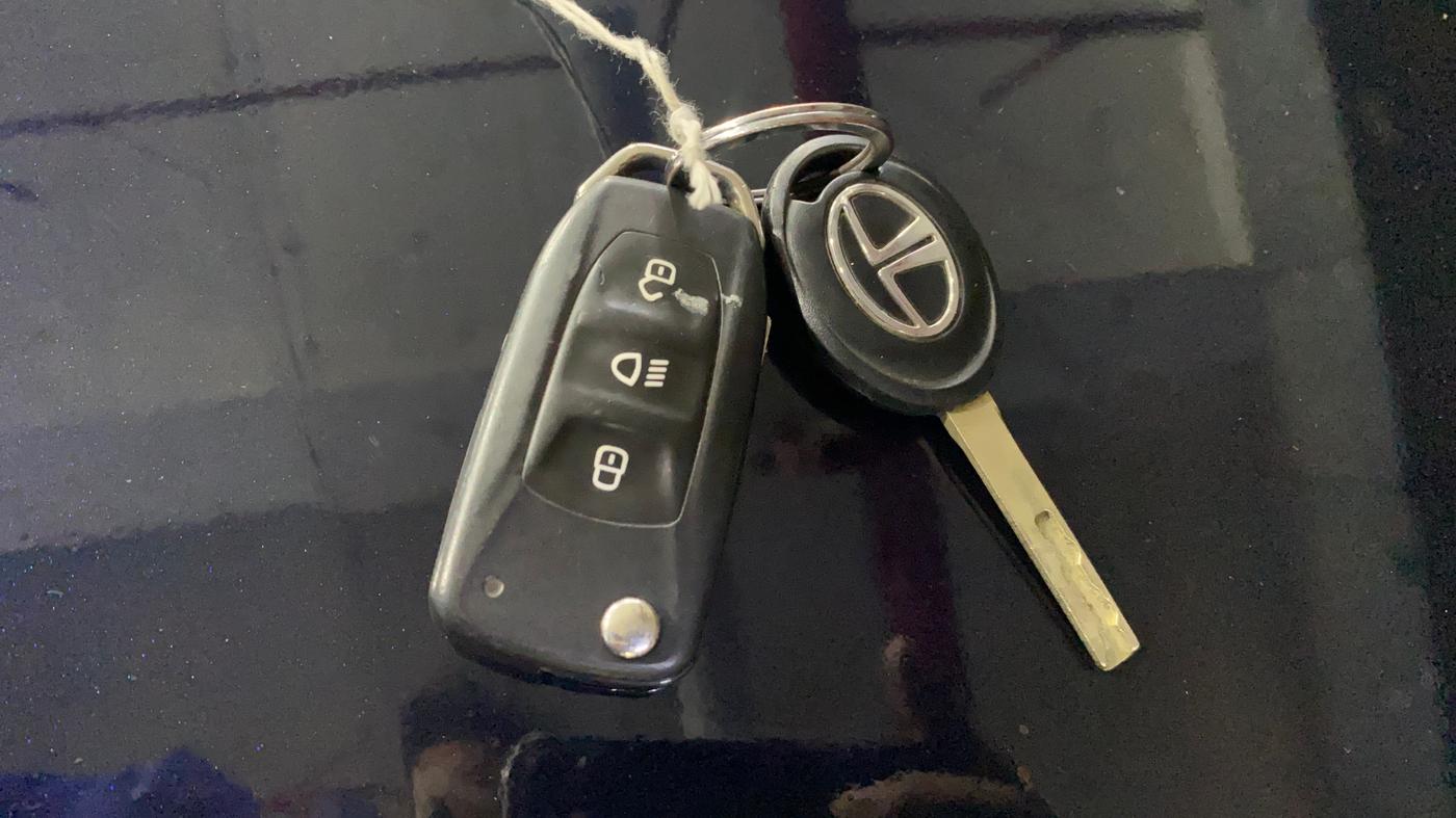 2021 Tata Tiago XT (O) PETROL, Petrol, Manual, 44,599 km, Key Close Up
