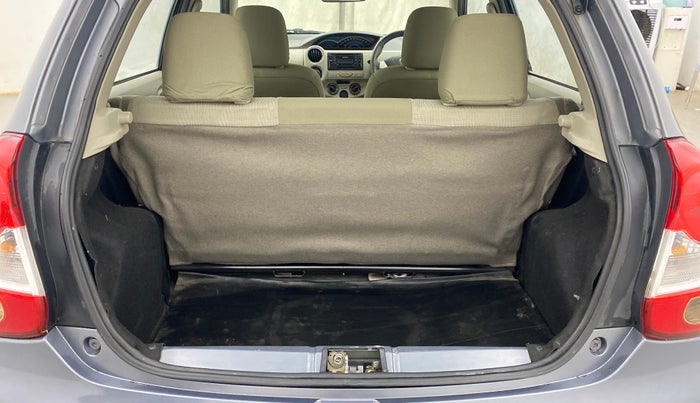 2015 Toyota Etios Liva G, Petrol, Manual, 47,064 km, Boot Inside