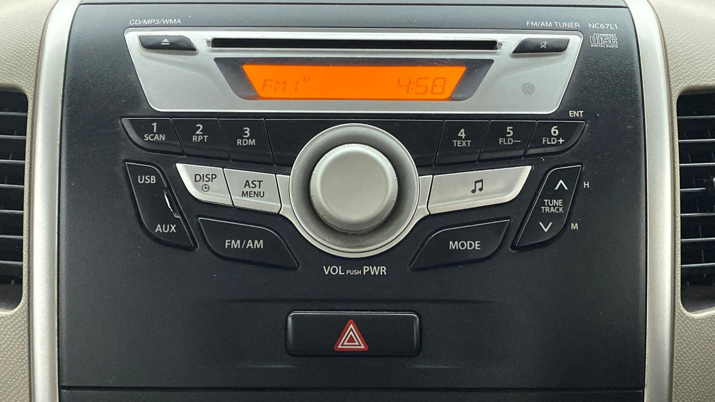 2014 Maruti Wagon R 1.0 VXI, Petrol, Manual, 54,168 km, Infotainment System