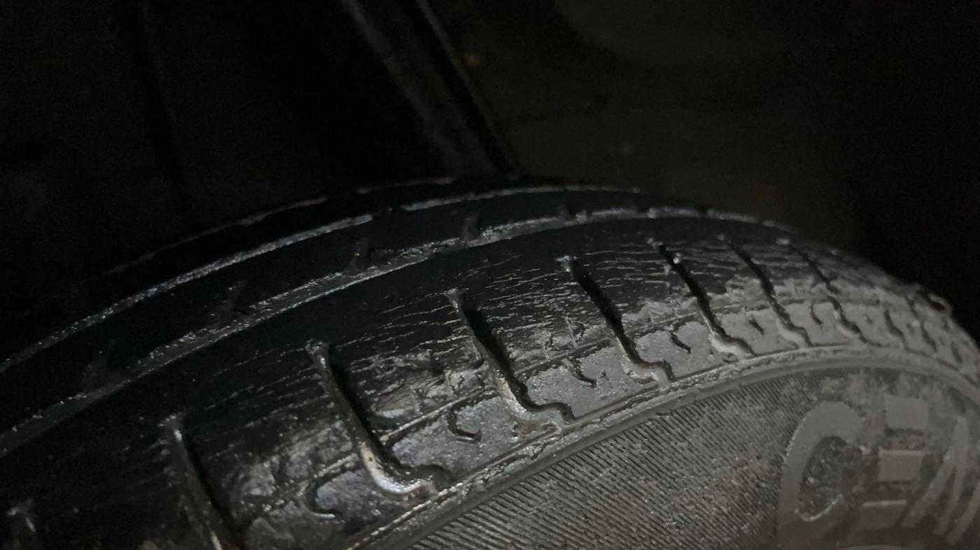 2018 Renault Kwid RXL, Petrol, Manual, 51,993 km, Right Rear Tyre Tread
