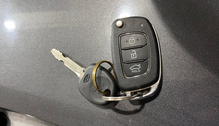 2022 Hyundai GRAND I10 NIOS SPORTZ 1.2 KAPPA VTVT, Petrol, Manual, 39,827 km, Key Close Up