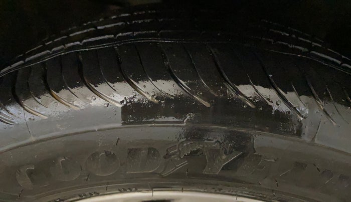 2020 KIA SELTOS HTX 1.5 PETROL, Petrol, Manual, 57,921 km, Right Front Tyre Tread