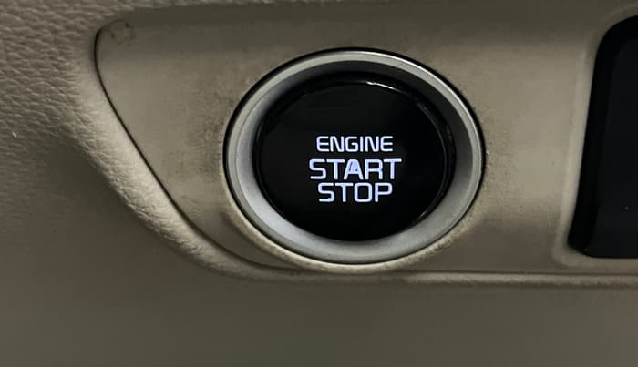 2022 KIA CARENS LUXURY PLUS 1.4 PETROL 7 STR, Petrol, Manual, 37,223 km, Keyless Start/ Stop Button