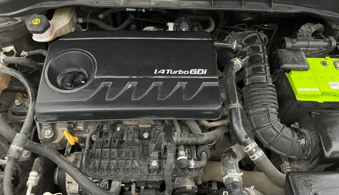 2022 KIA CARENS LUXURY PLUS 1.4 PETROL 7 STR, Petrol, Manual, 37,223 km, Engine View