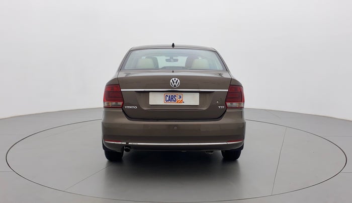 2016 Volkswagen Vento HIGHLINE PETROL AT, Petrol, Automatic, 91,853 km, Back/Rear