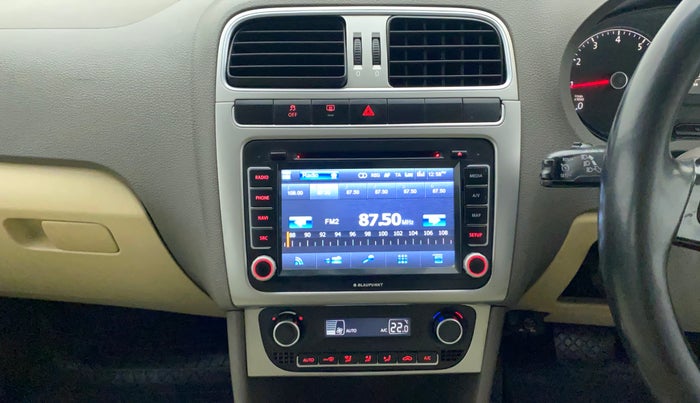2016 Volkswagen Vento HIGHLINE PETROL AT, Petrol, Automatic, 91,853 km, Air Conditioner