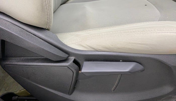 2017 Ford Ecosport TITANIUM 1.5L PETROL AT, Petrol, Automatic, 72,538 km, Driver Side Adjustment Panel