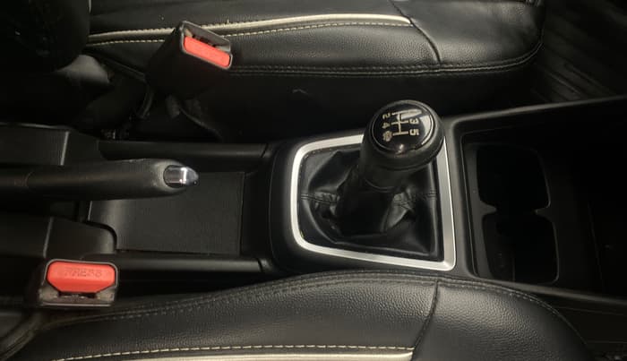 2021 Maruti Swift VXI, CNG, Manual, 52,040 km, Gear Lever