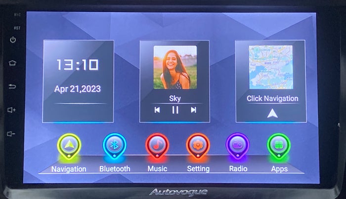 2017 Maruti Swift Dzire VXI (O), Petrol, Manual, 40,161 km, Infotainment System