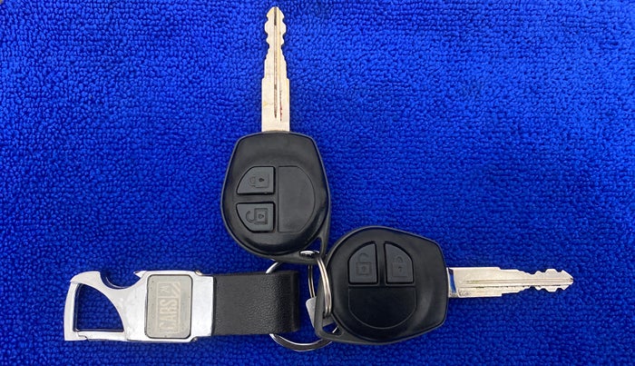 2017 Maruti Swift Dzire VXI (O), Petrol, Manual, 40,161 km, Key Close Up