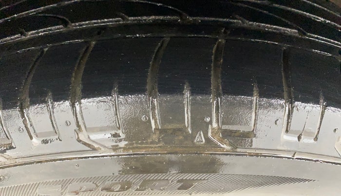 2019 Hyundai Creta SX AT 1.6 PETROL, Petrol, Automatic, 34,819 km, Left Front Tyre Tread