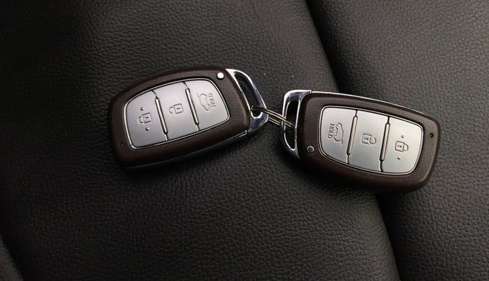 2019 Hyundai Creta SX AT 1.6 PETROL, Petrol, Automatic, 34,819 km, Key Close Up