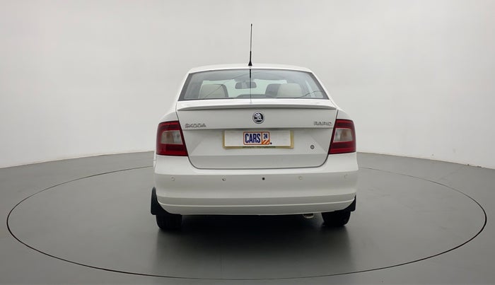 2016 Skoda Rapid 1.6 MPI ACTIVE, Petrol, Manual, 38,766 km, Back/Rear