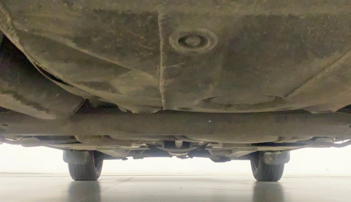 2016 Skoda Rapid 1.6 MPI ACTIVE, Petrol, Manual, 38,766 km, Rear Underbody