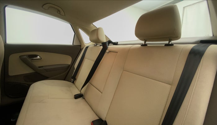 2016 Skoda Rapid 1.6 MPI ACTIVE, Petrol, Manual, 38,766 km, Right Side Rear Door Cabin