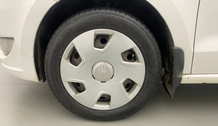 2016 Skoda Rapid 1.6 MPI ACTIVE, Petrol, Manual, 38,766 km, Left Front Wheel