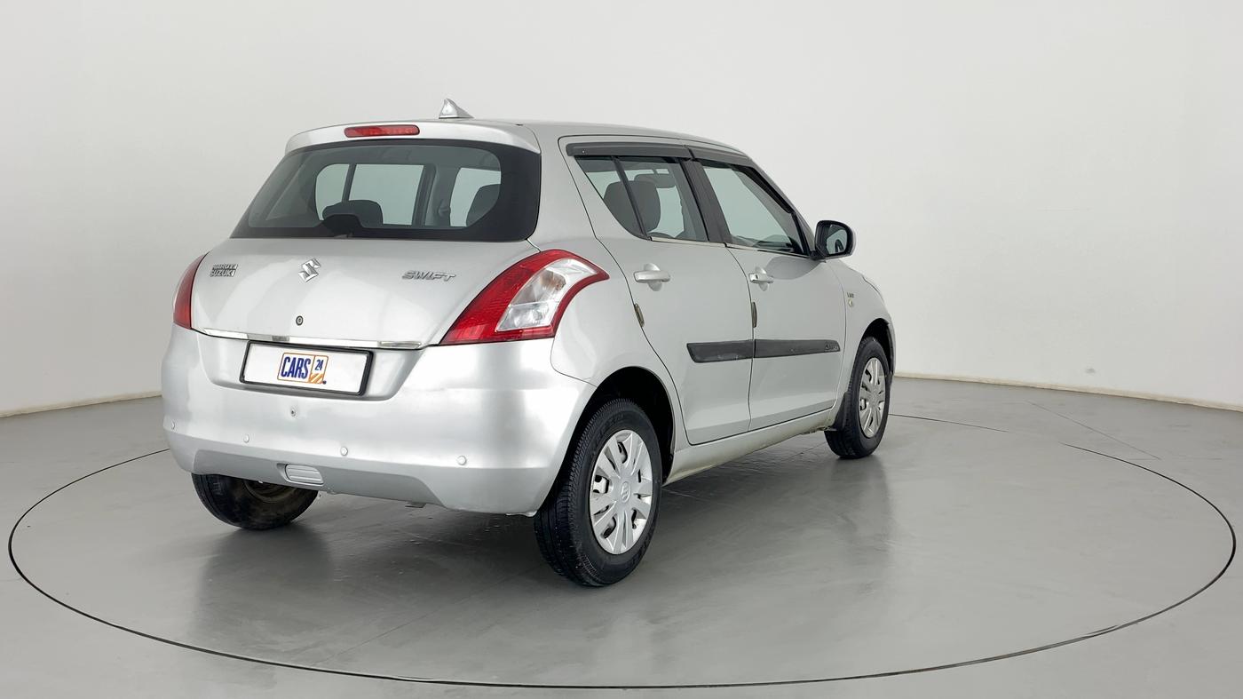 2017 Maruti Swift LXI (O), Petrol, Manual, 43,904 km, Right Back Diagonal