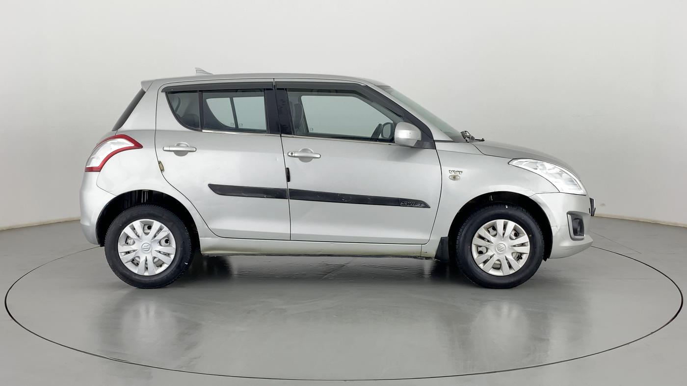 2017 Maruti Swift LXI (O), Petrol, Manual, 43,904 km, Right Side View