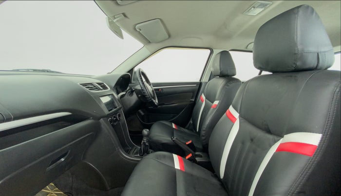 2017 Maruti Swift LXI (O), Petrol, Manual, 43,904 km, Right Side Front Door Cabin