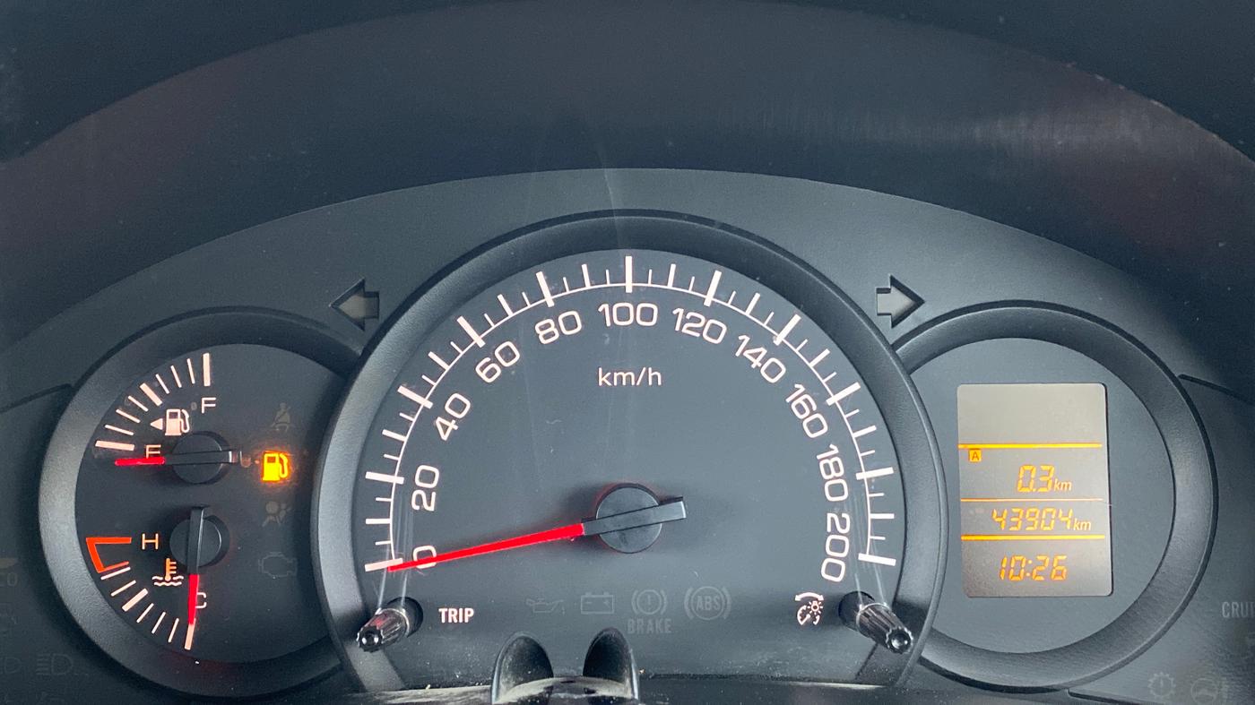 2017 Maruti Swift LXI (O), Petrol, Manual, 43,904 km, Odometer Image