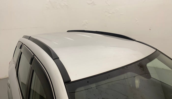 2017 Mahindra XUV500 W6 AT, Diesel, Automatic, 63,143 km, Roof