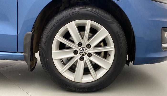 2017 Volkswagen Vento HIGHLINE PLUS TDI MT, Diesel, Manual, 77,063 km, Right Front Wheel