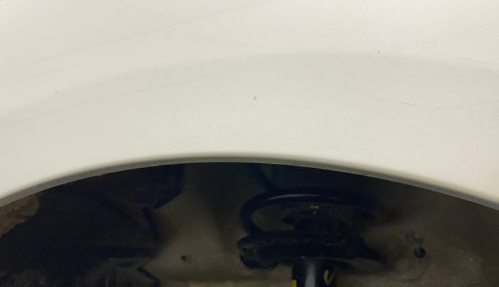 2014 Maruti Ertiga VXI, Petrol, Manual, 19,638 km, Left fender - Lining loose