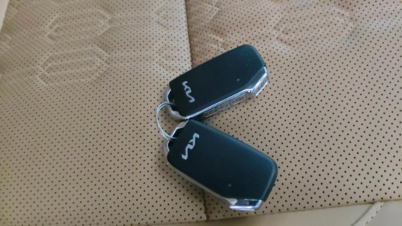 2023 KIA SELTOS  HTX PLUS 1.5 TURBO PETROL DCT, Petrol, Automatic, 38,186 km, Key Close Up