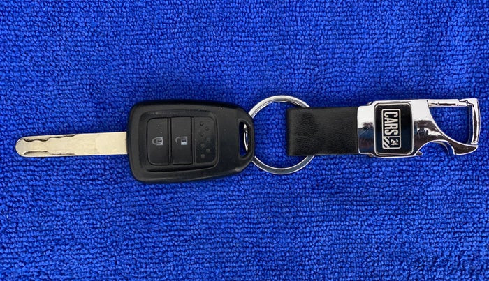 2016 Honda Jazz 1.5L I-DTEC V, Diesel, Manual, 83,337 km, Key Close Up