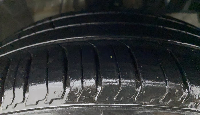 2016 Honda Jazz 1.5L I-DTEC V, Diesel, Manual, 83,337 km, Right Front Tyre Tread