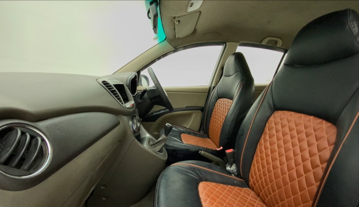 2011 Hyundai i10 MAGNA 1.2, Petrol, Manual, 84,367 km, Right Side Front Door Cabin
