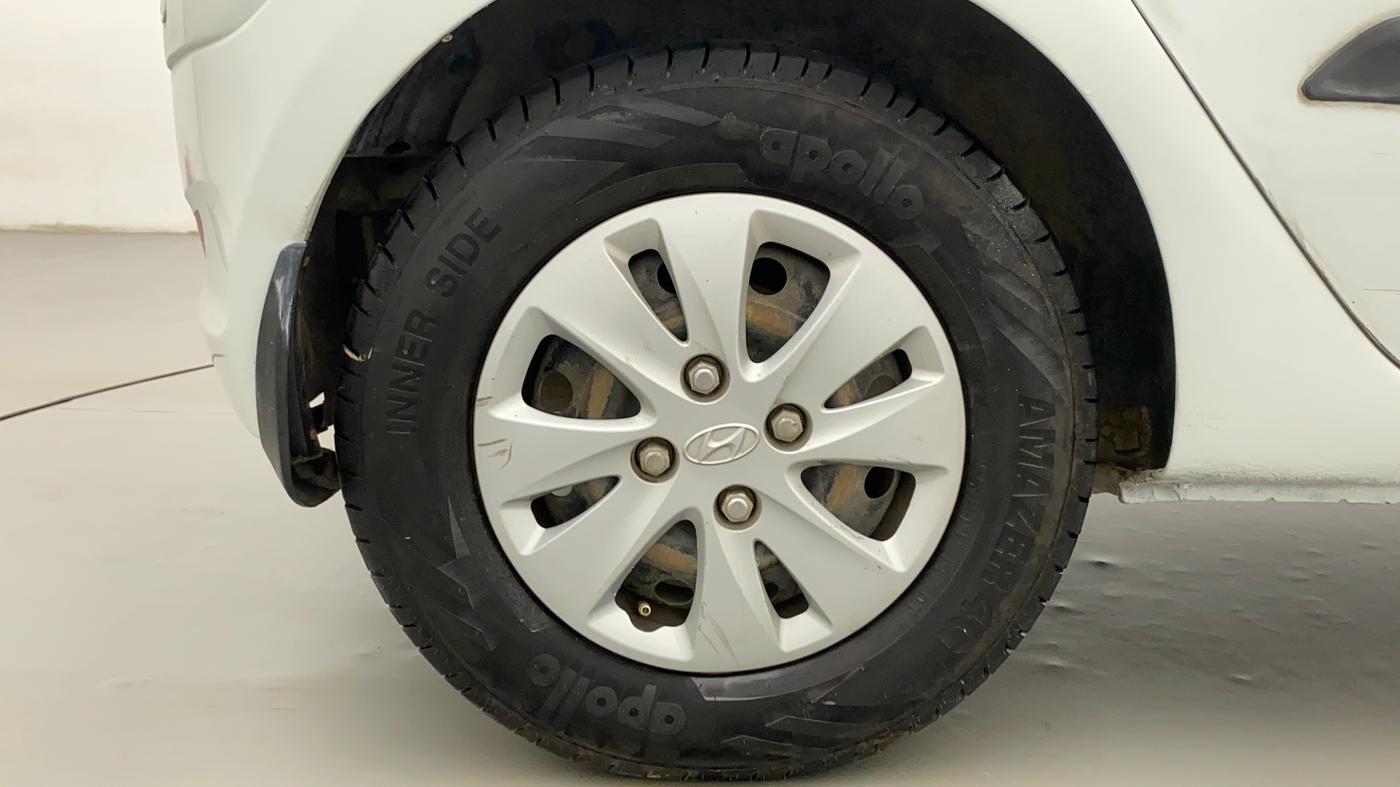 2011 Hyundai i10 MAGNA 1.2, Petrol, Manual, 84,367 km, Right Rear Wheel