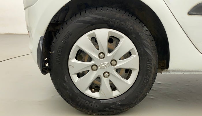 2011 Hyundai i10 MAGNA 1.2, Petrol, Manual, 84,367 km, Right Rear Wheel