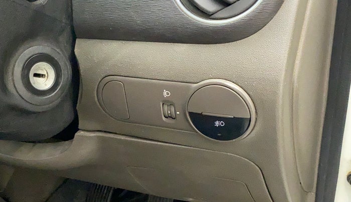 2011 Hyundai i10 MAGNA 1.2, Petrol, Manual, 84,367 km, Dashboard - Headlight height adjustment not working