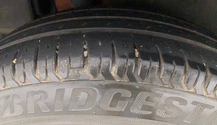 2019 Maruti Dzire VXI, Petrol, Manual, 45,034 km, Right Rear Tyre Tread