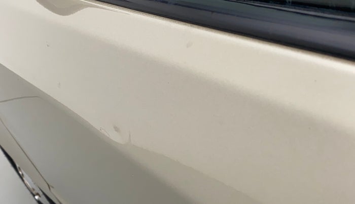 2011 Hyundai Santro Xing GL PLUS, Petrol, Manual, 1,00,954 km, Front passenger door - Slightly dented