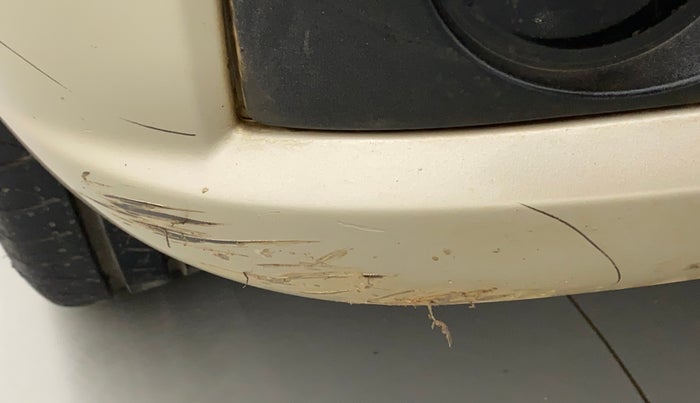 2011 Hyundai Santro Xing GL PLUS, Petrol, Manual, 1,00,954 km, Front bumper - Minor scratches