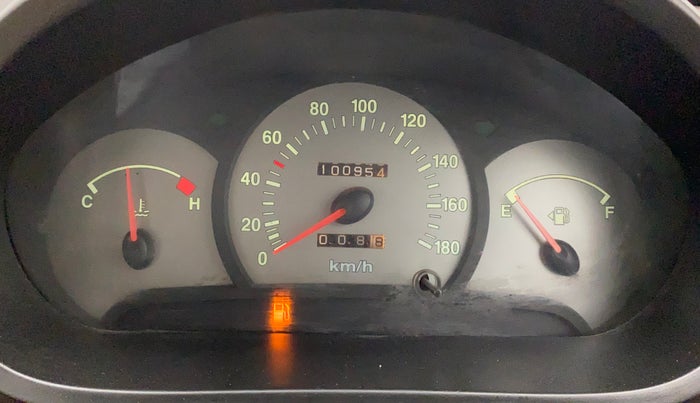 2011 Hyundai Santro Xing GL PLUS, Petrol, Manual, 1,00,954 km, Odometer Image