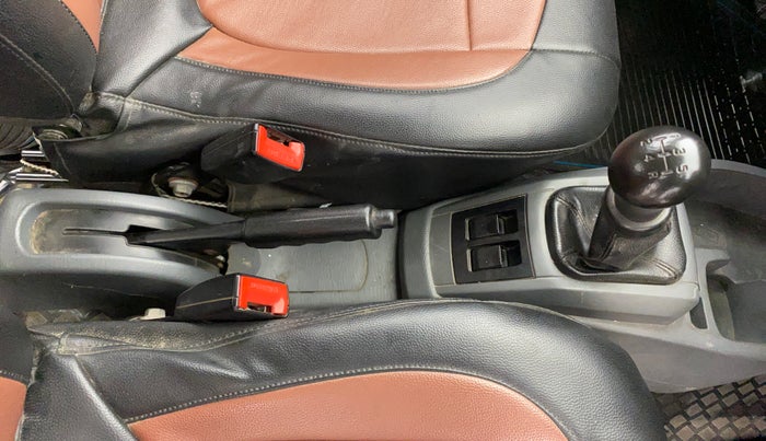 2012 Maruti Alto LXI, Petrol, Manual, 69,667 km, Gear Lever