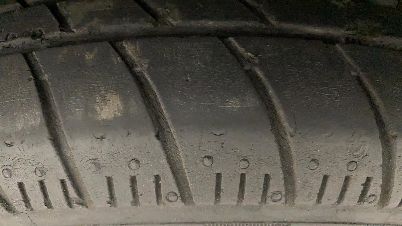 2018 Maruti Celerio ZXI (O), Petrol, Manual, 56,455 km, Left Front Tyre Tread