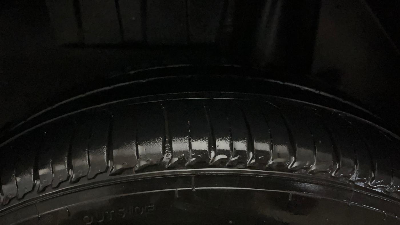 2017 Maruti Dzire ZXI PLUS AMT, Petrol, Automatic, 66,215 km, Left Rear Tyre Tread