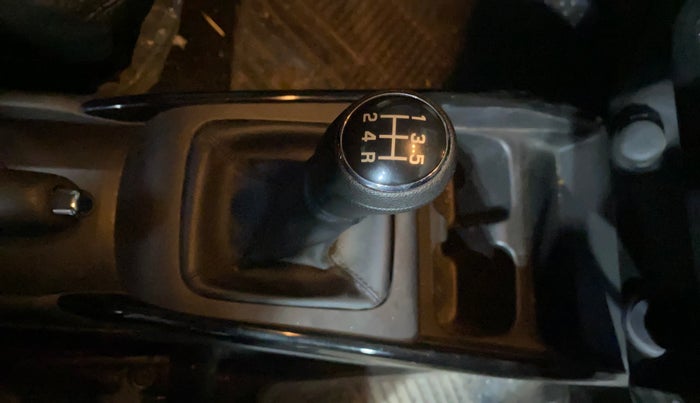 2023 Toyota Glanza S, Petrol, Manual, 4,041 km, Gear Lever