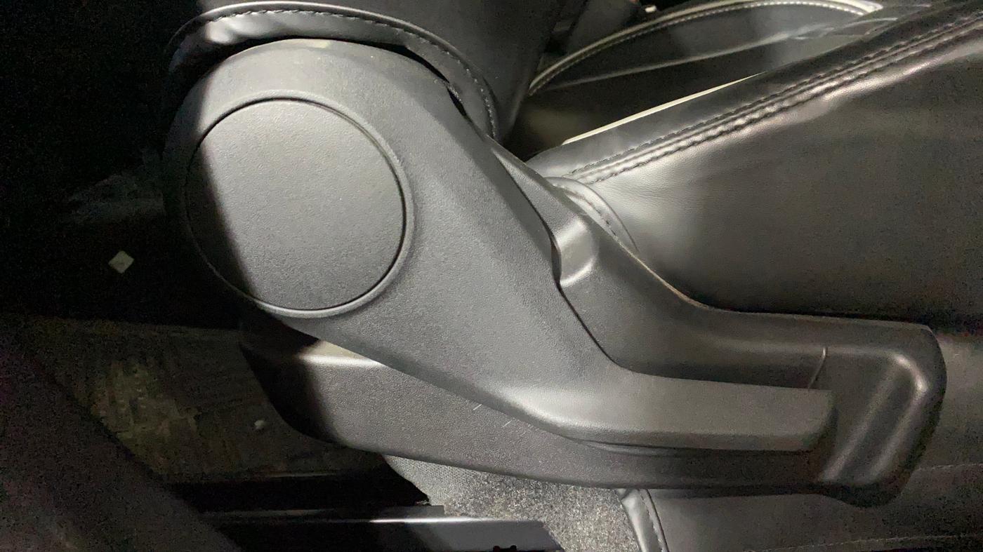 2023 Toyota Glanza S, Petrol, Manual, 4,041 km, Driver Side Adjustment Panel