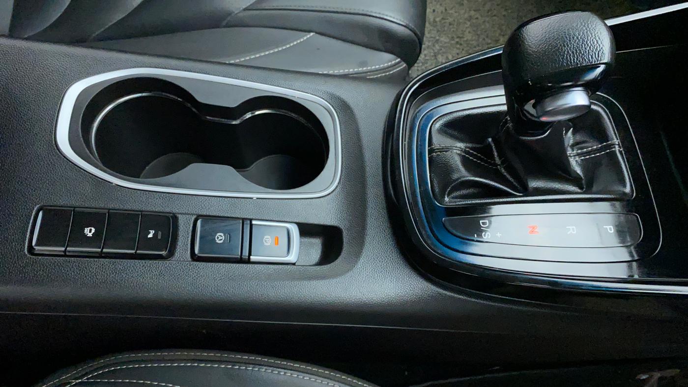 2020 MG HECTOR SHARP DCT PETROL, Petrol, Automatic, 39,940 km, Gear Lever