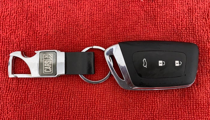 2020 MG HECTOR SHARP DCT PETROL, Petrol, Automatic, 39,940 km, Key Close Up