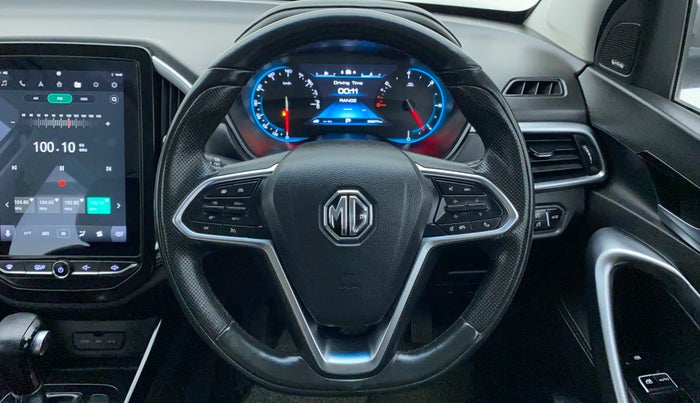 2020 MG HECTOR SHARP DCT PETROL, Petrol, Automatic, 39,940 km, Steering Wheel Close Up